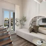فندق Elia Erato 3*