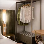 Elia Erato 3*