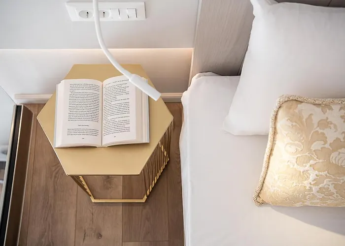 Elia Erato Ханья (Крит)