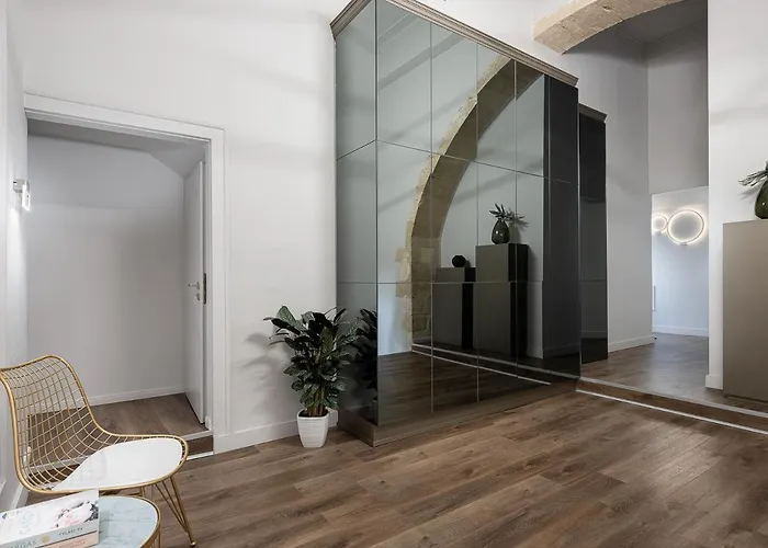 Elia Erato 3* 干尼亞